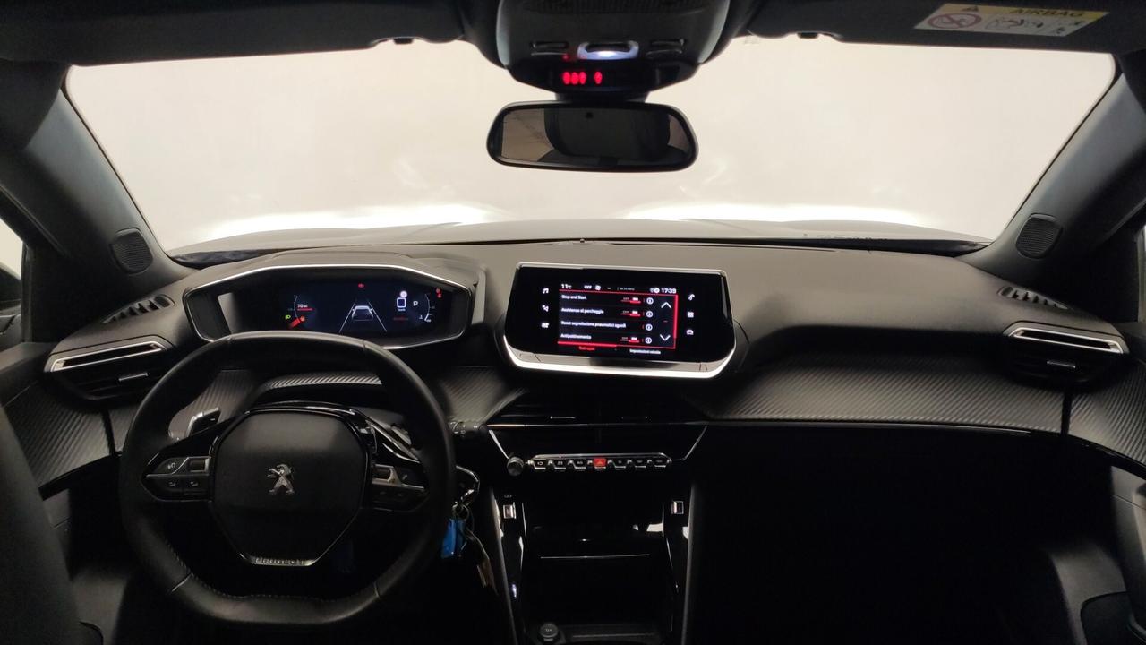 Peugeot 2008 BlueHDi 130 S&S EAT8 Active Pack