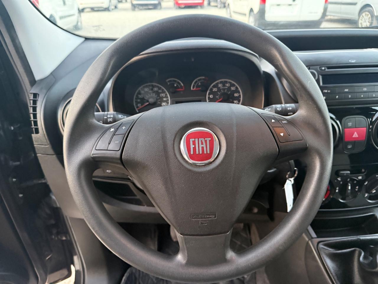 Fiat Qubo 1.3 MJT 75 CV Trekking