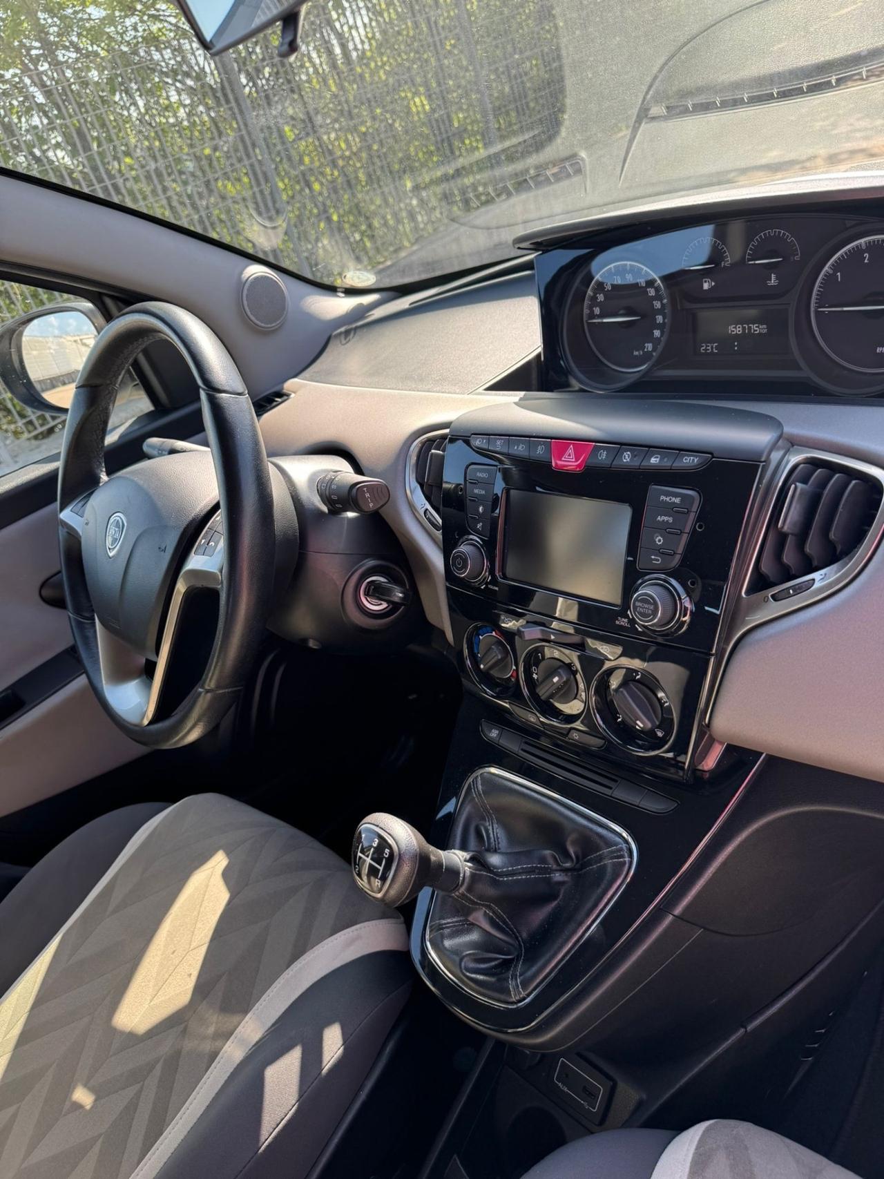 Lancia Ypsilon 1.3 MJT 16V 95 CV 5 porte S&S Platinum
