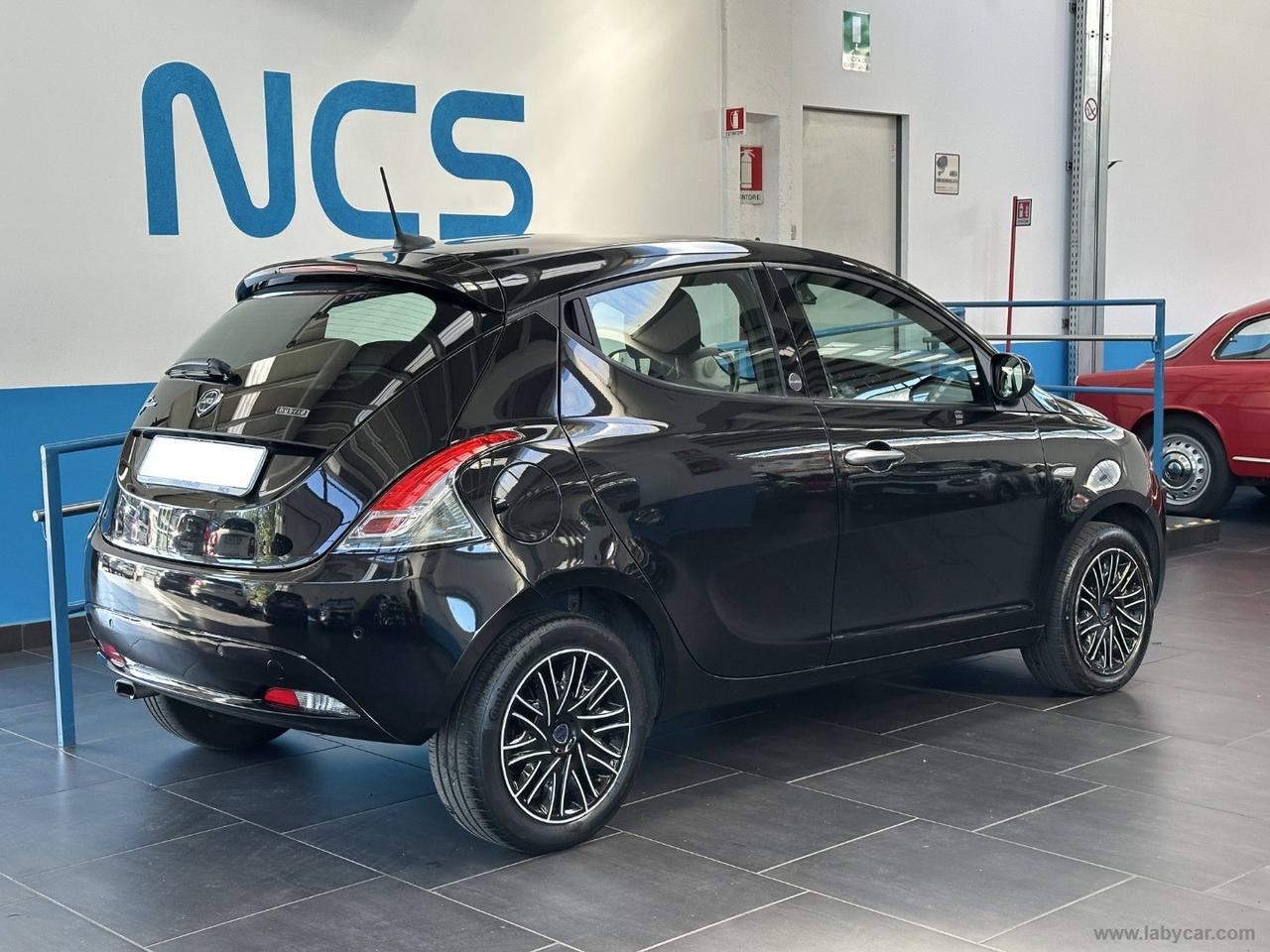 LANCIA Ypsilon 1.0 FireFly 5p.S&S Hybryd Gold