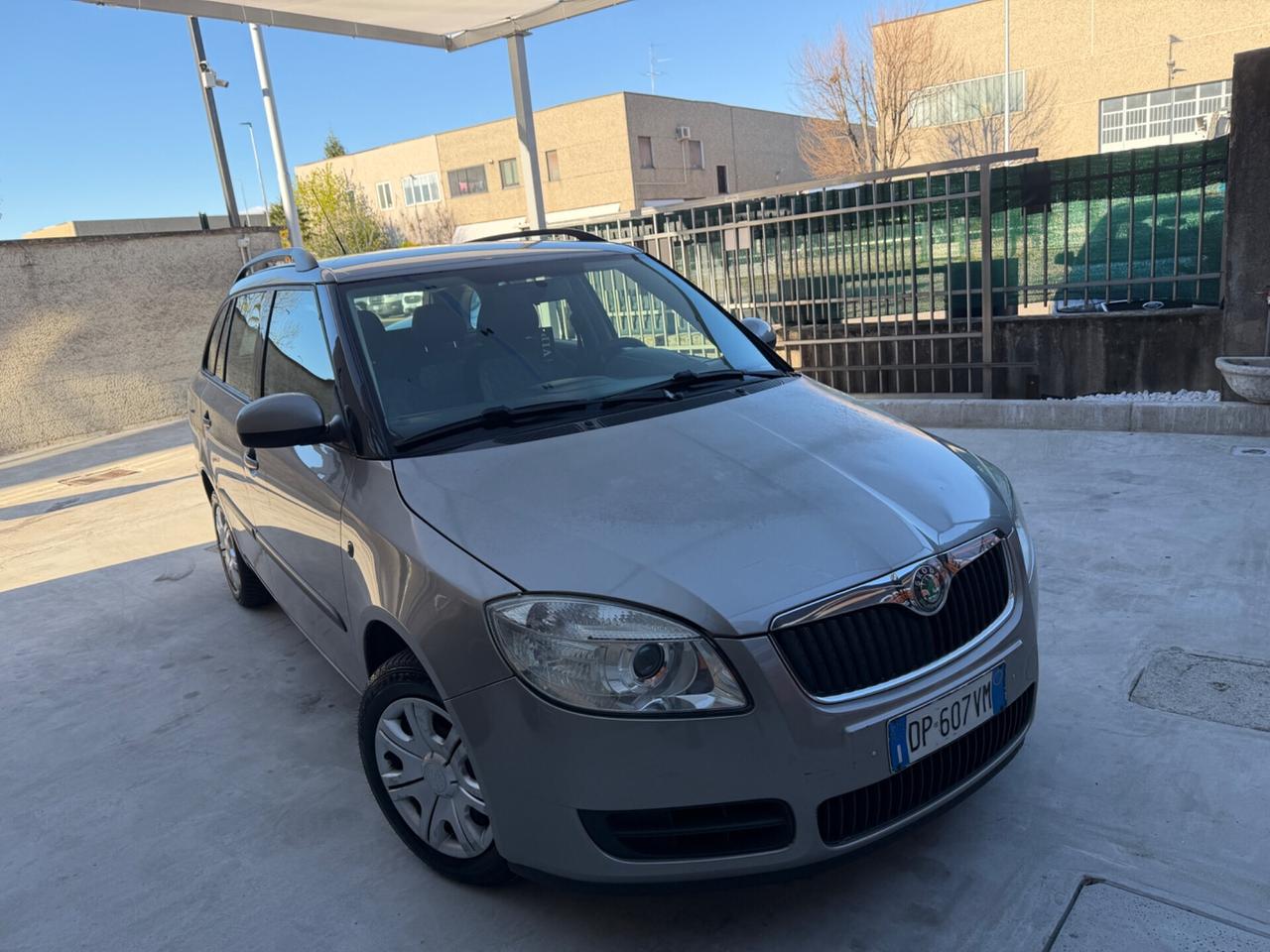 SKODA FABIA 1.4 BENZINA EURO4 COMERCIANTI