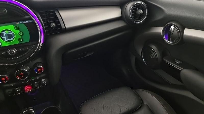 MINI Mini Cooper SD Hype automatica