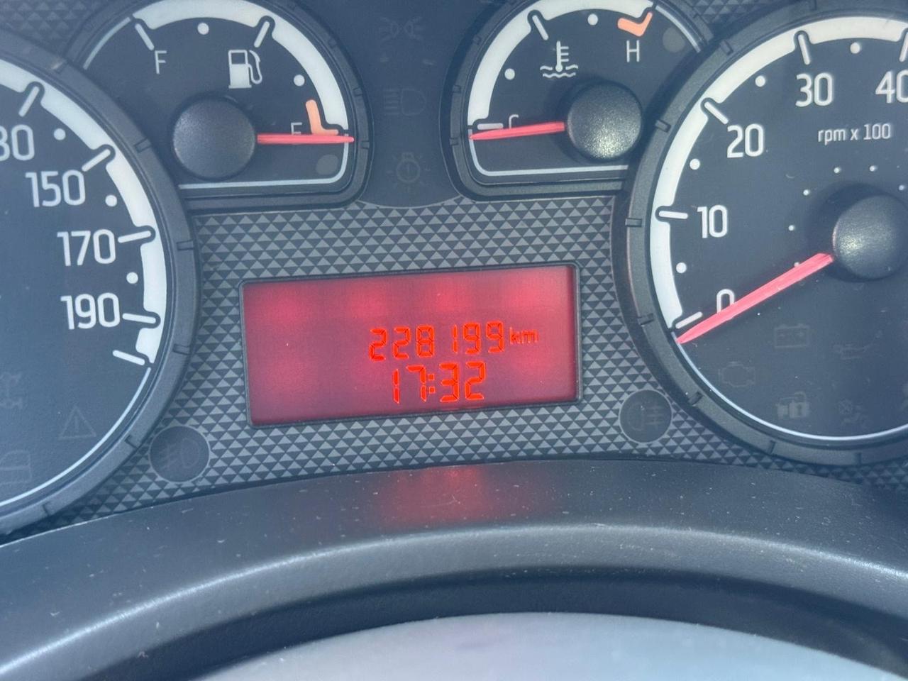 Fiat Panda 1.2 Climbing. 12 mesi di garanzia