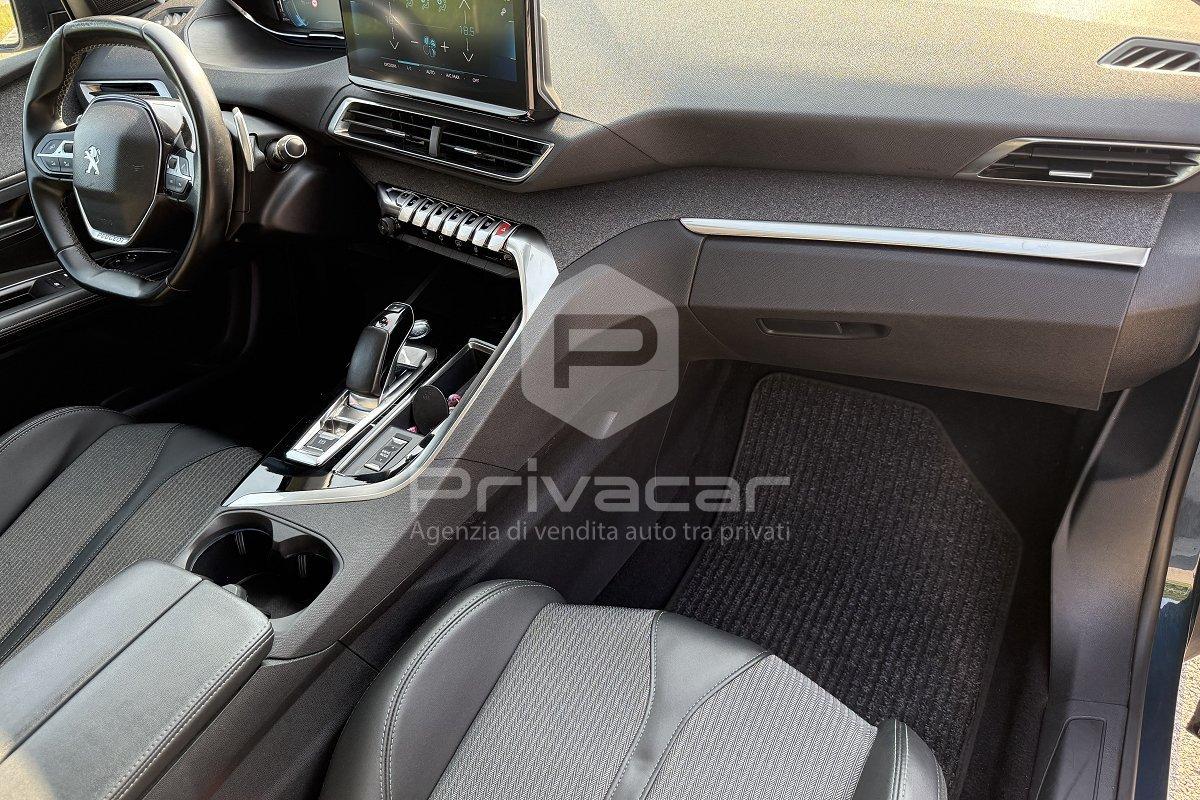 PEUGEOT 3008 Hybrid 225 e-EAT8 GT