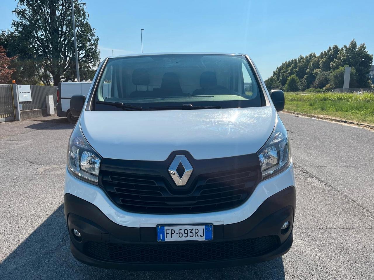 Renault Trafic T27 1.6 dCi 120CV **+IVA**