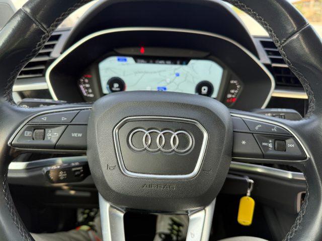 AUDI Q3 35 TDI Business