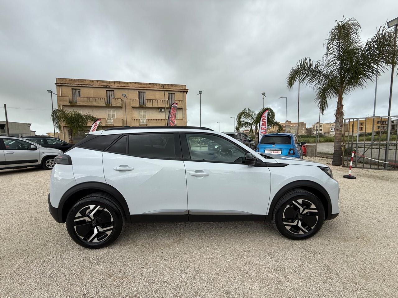 Peugeot 2008 PureTech 100 S&S Allure