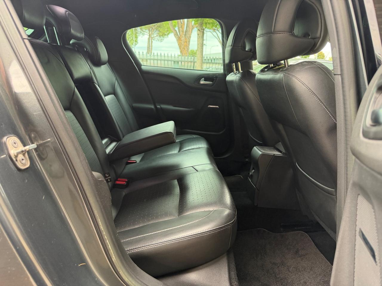 Ds DS4 4 1.6 e-HDi 115 airdream So Chic