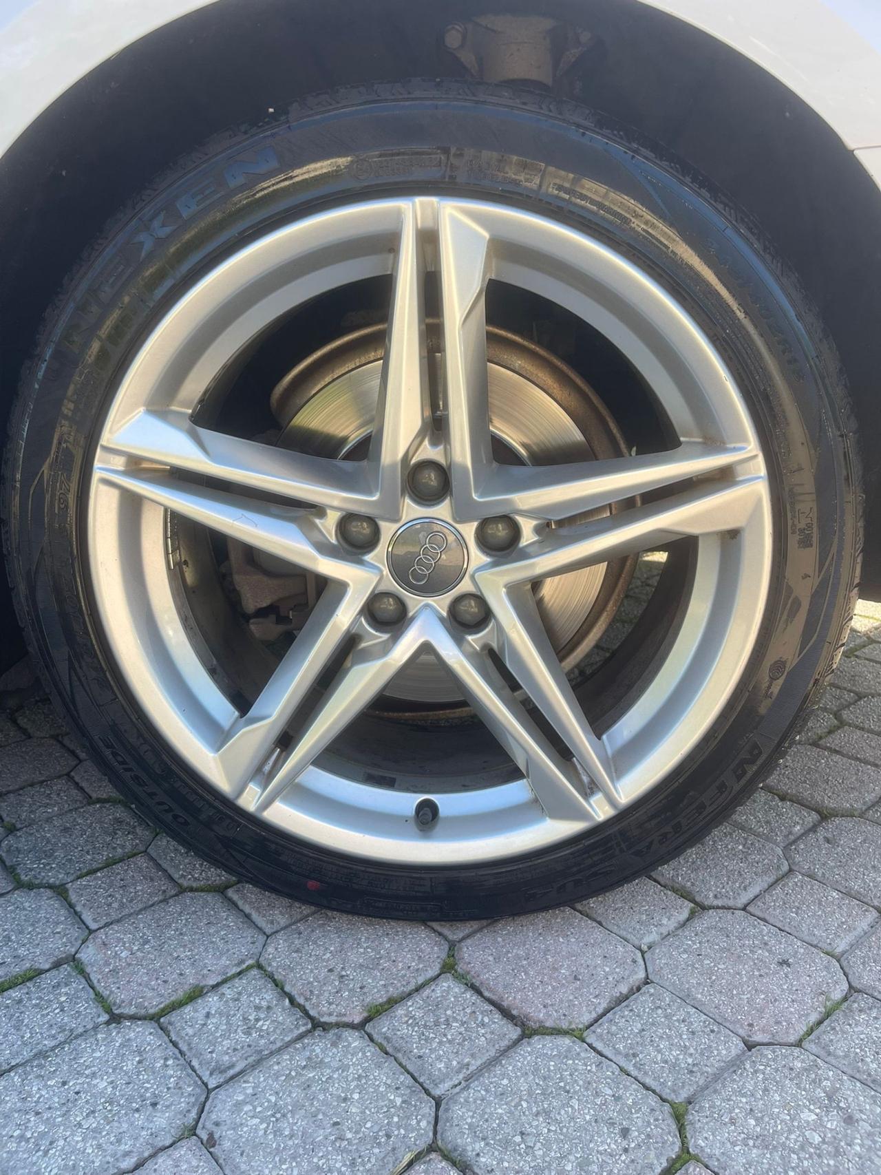 Audi A4 Avant 2.0 TDI 150 CV S tronic Business