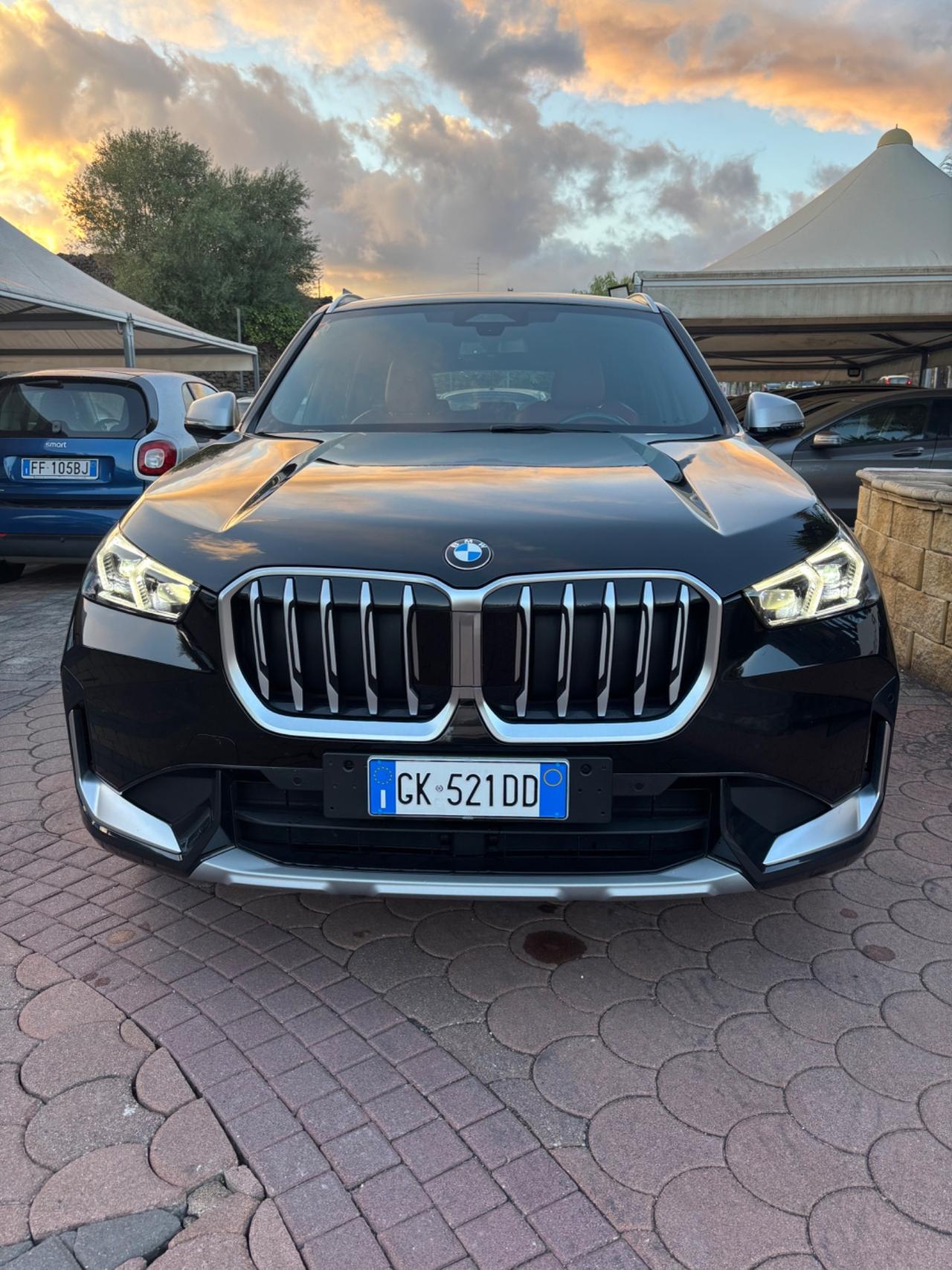 Bmw X1 sDrive18d xLine edition essence