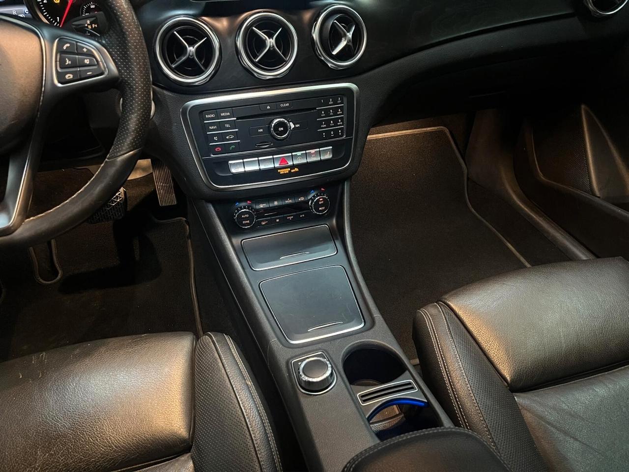 Mercedes-benz GLA 200 d Automatic Premium TETTO 2017