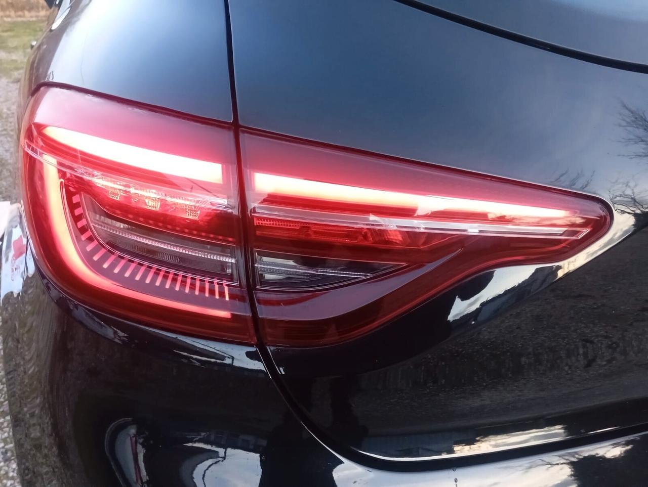 Renault Clio TCe 100 CV GPL 5 porte intens 78000 km unipro