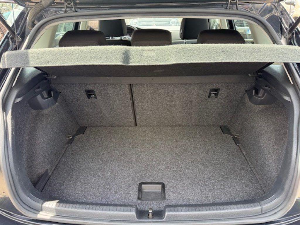 Volkswagen Polo 1.0 TSI DSG Sport