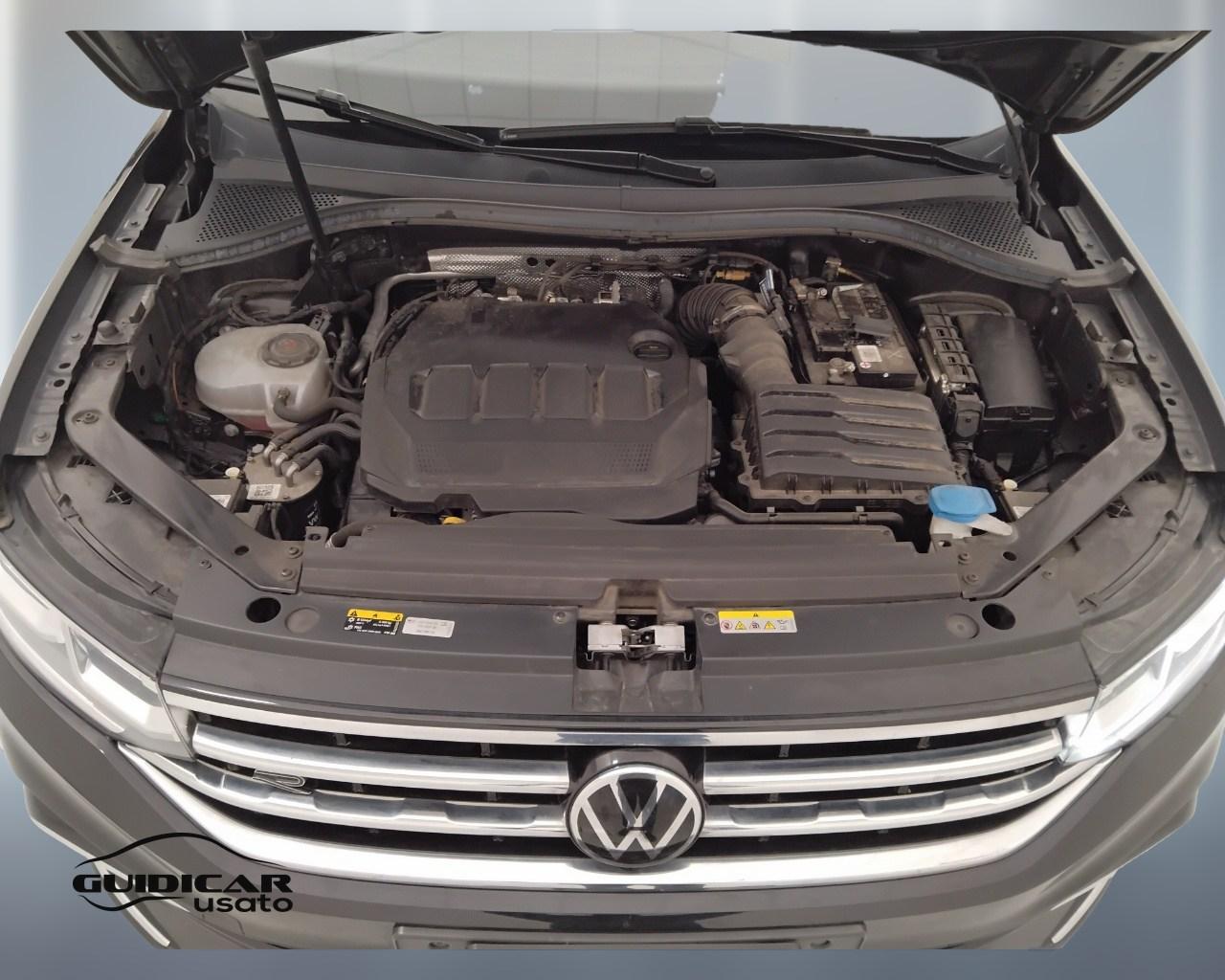 VOLKSWAGEN Tiguan II 2021 - Tiguan 2.0 tdi R-Line 150cv dsg