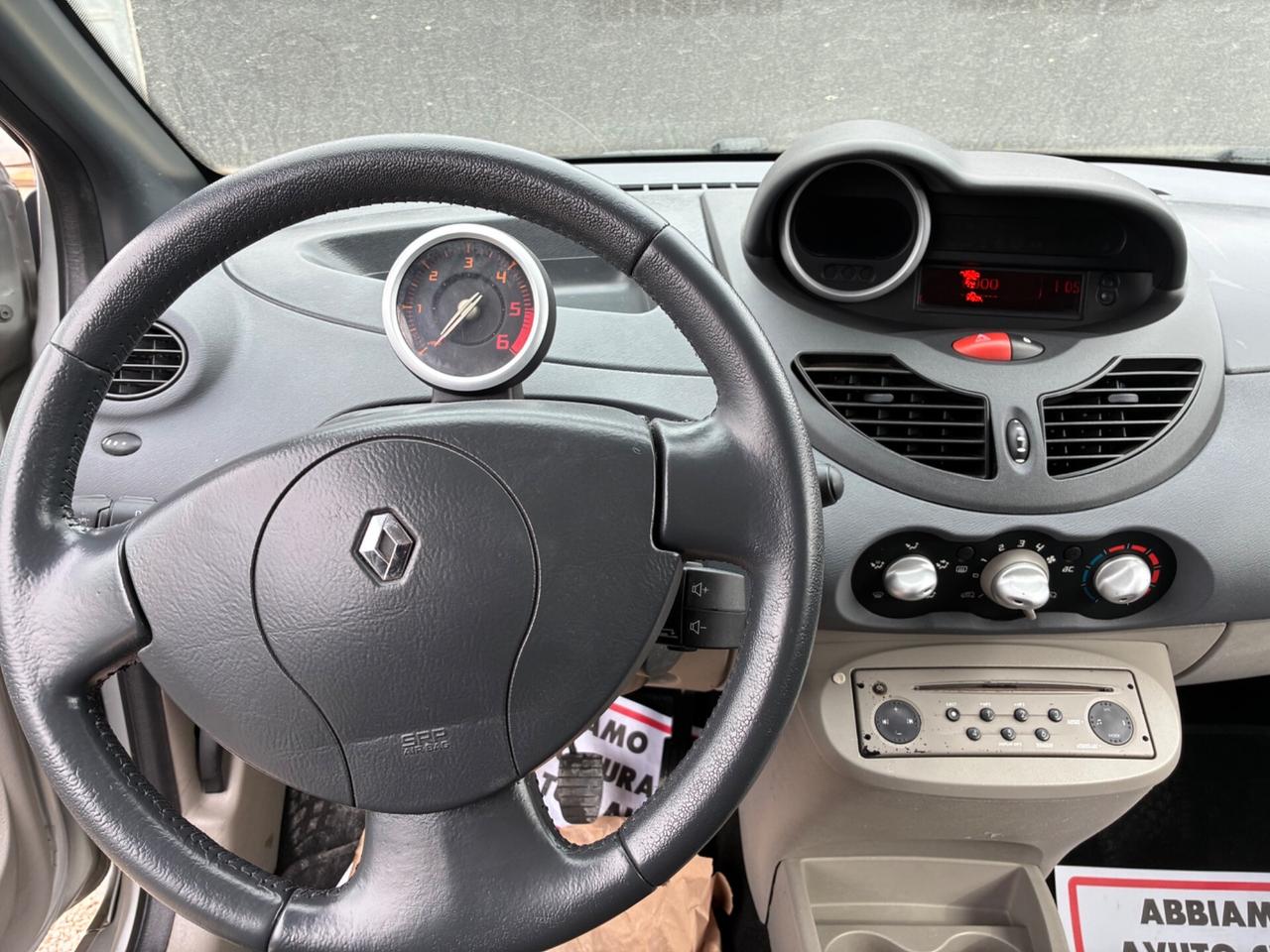 Renault Twingo 1.5 dCi 65CV Initiale