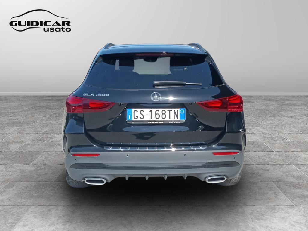 Mercedes-Benz GLA-H247 2023 - GLA 180 d AMG Line Advanced Plus auto