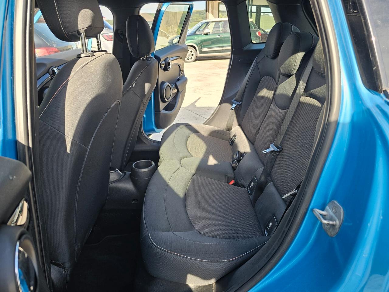 Mini 1.5 One D Business XL