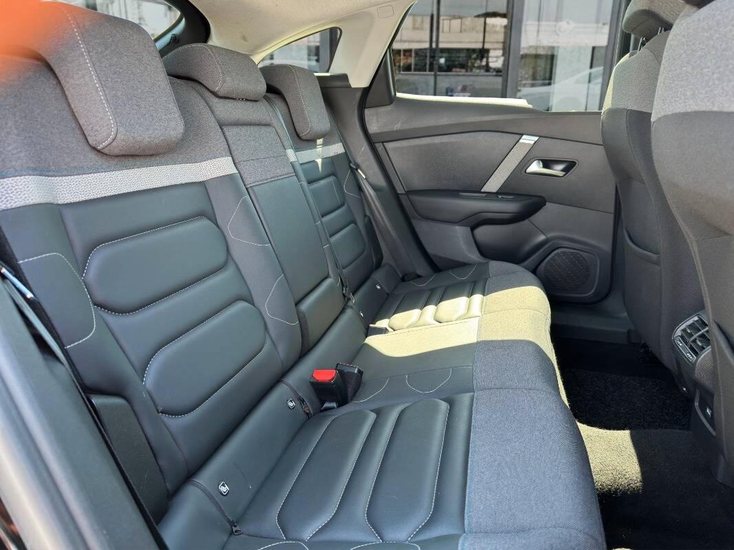 Citroen C4 1.5 bluehdi Shine s&s 130cv AUTOMATICA E CARPLAY