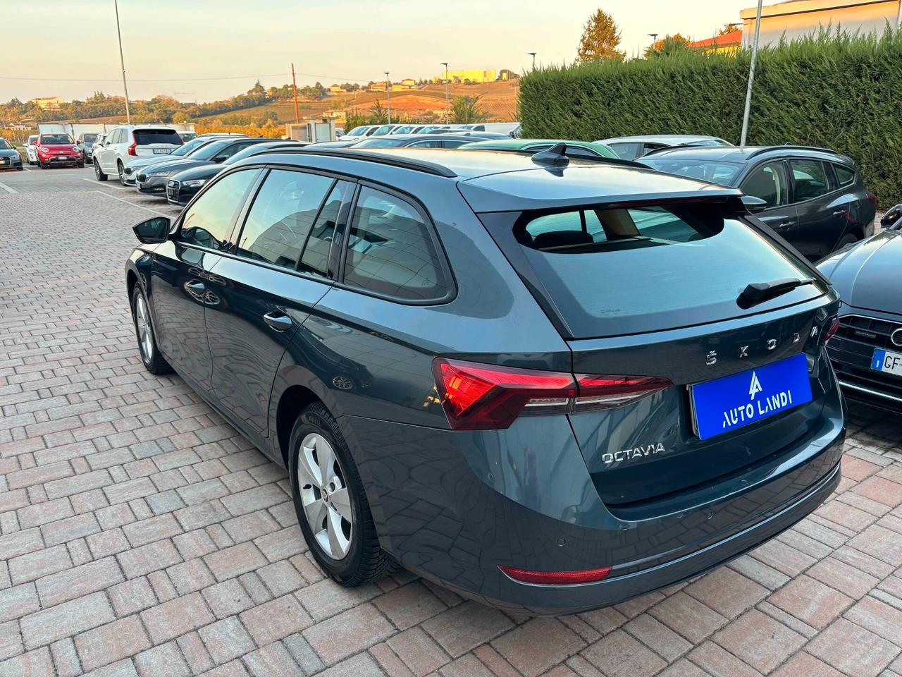 Skoda Octavia 2.0 TDI EVO SCR 150 CV DSG Wagon Executive