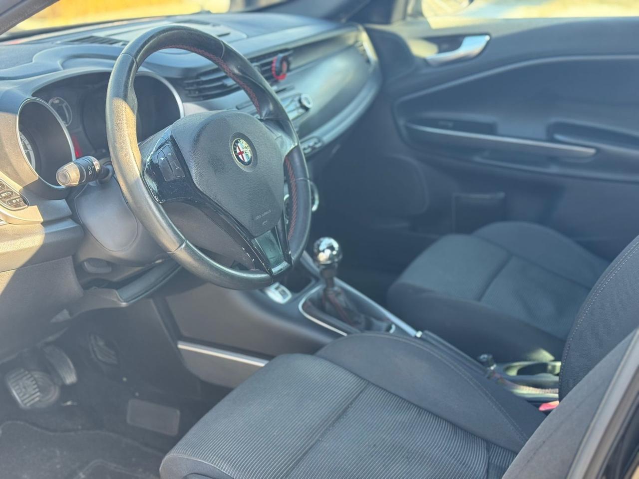 Alfa Romeo Giulietta 1.6 JTDm-2 105 CV Exclusive