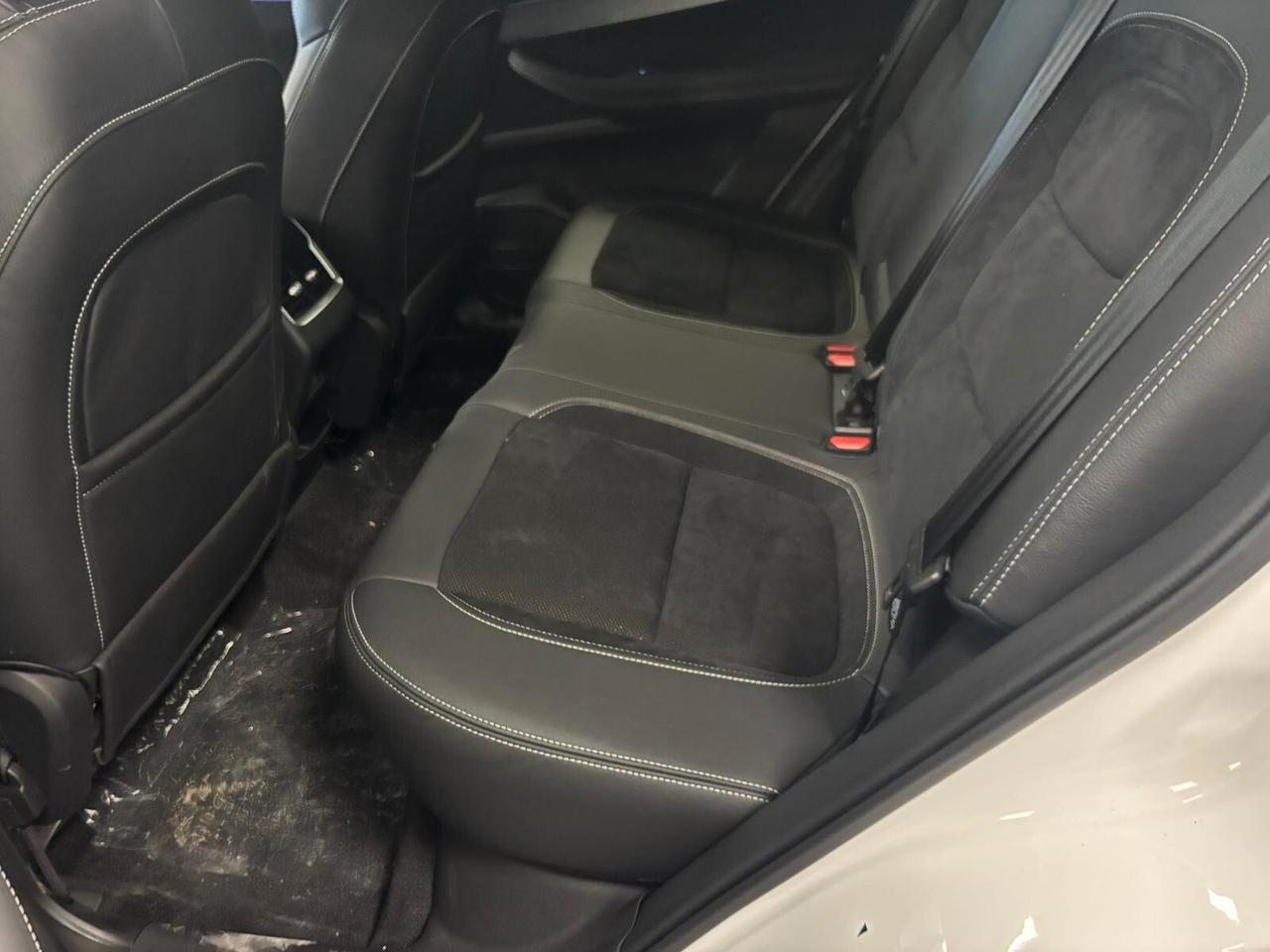 Sportequipe 6 1.5 Turbo CVT GPL