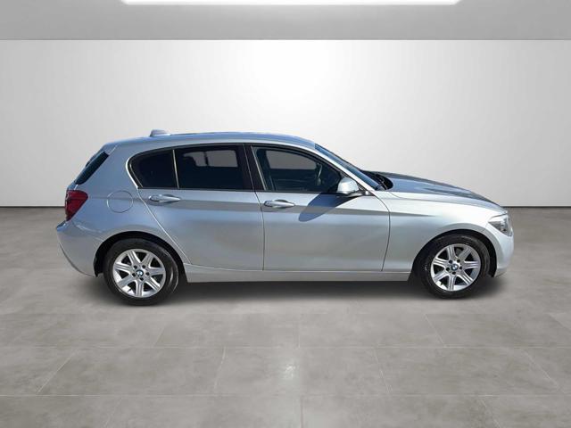 BMW 120 d 5p. Unique