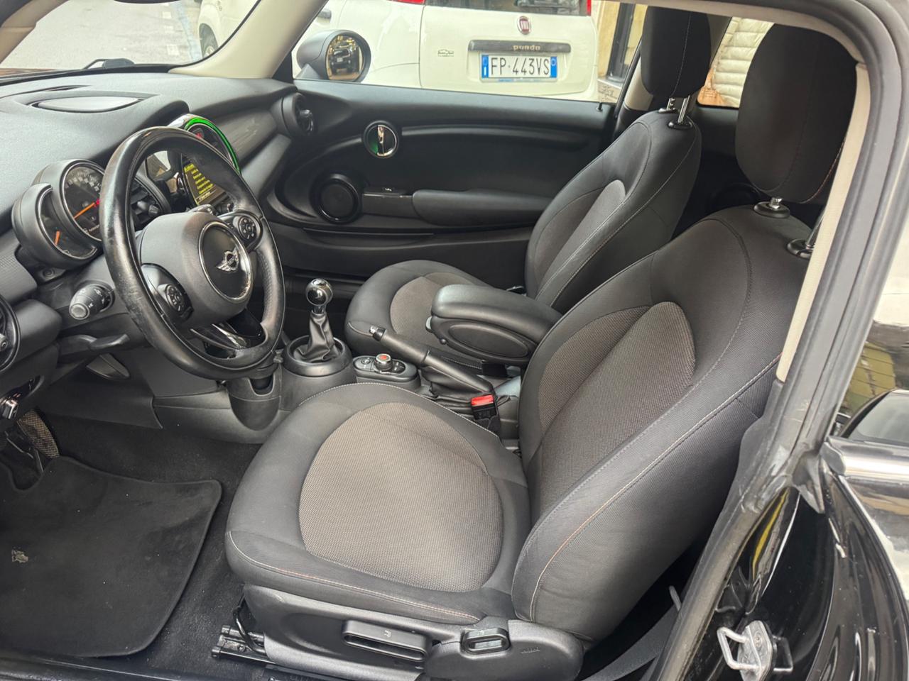 Mini Cooper 1.5D idonea neo patentati