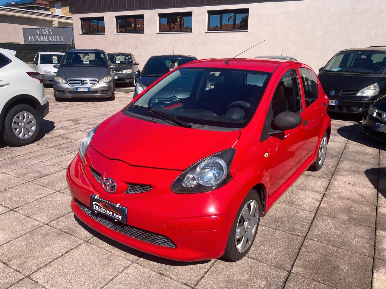 Toyota Aygo 1.0 12V VVT-i 5 porte Sol