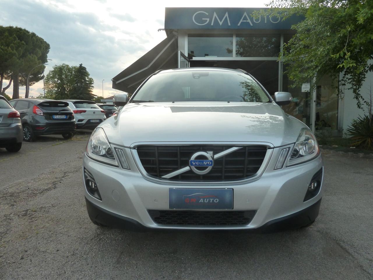 Volvo XC60 2.4 D 163 CV AWD Summum