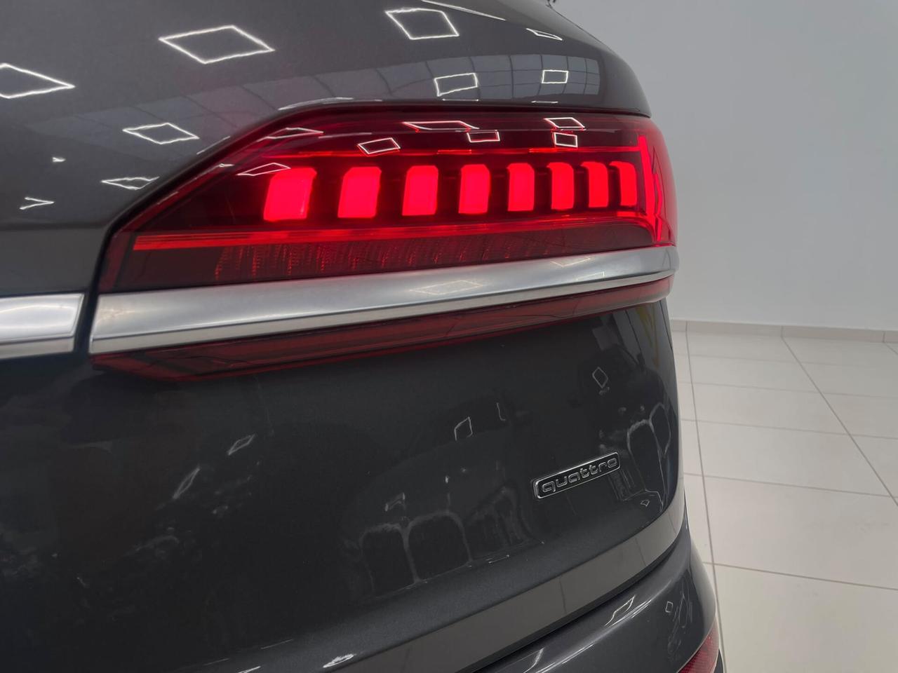 Audi Q7 45 TDI quattro tiptronic Sport
