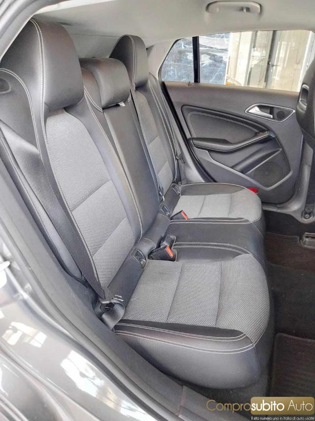 MERCEDES-BENZ CLA 180 d Automatic (Garanzia 12 Mesi)
