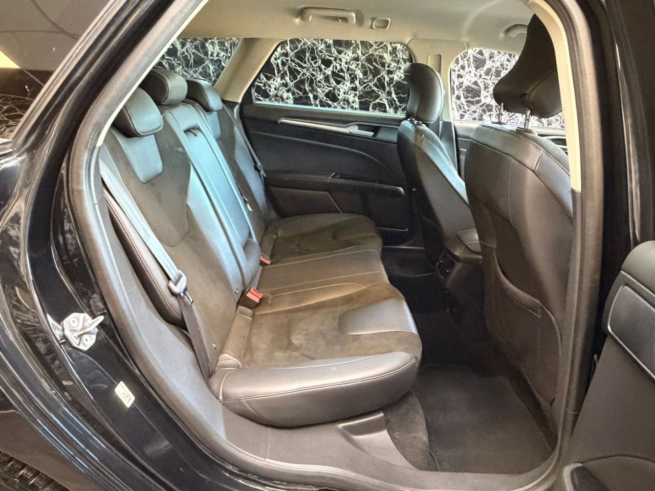 Ford Mondeo 2.0 TDCi 150 CV S&S Powershift SW Titanium Business