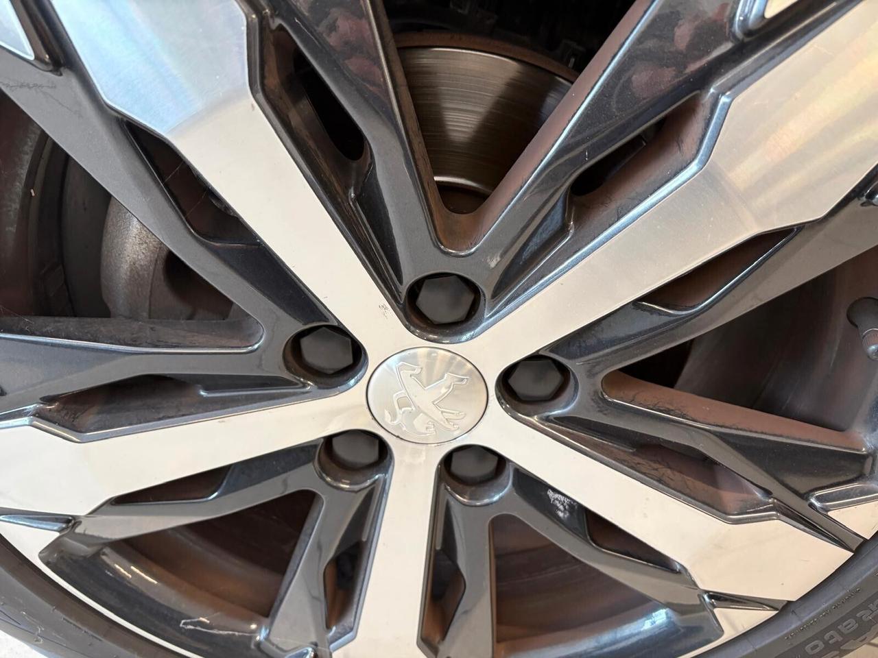Peugeot 3008 GT LINE BlueHDi 130 EAT8 UNICO PR.