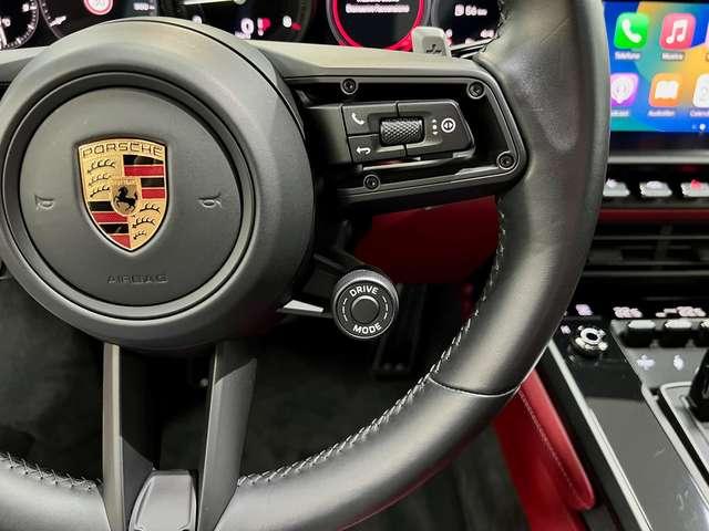 Porsche 992 911 Targa 3.0 4 GTS auto