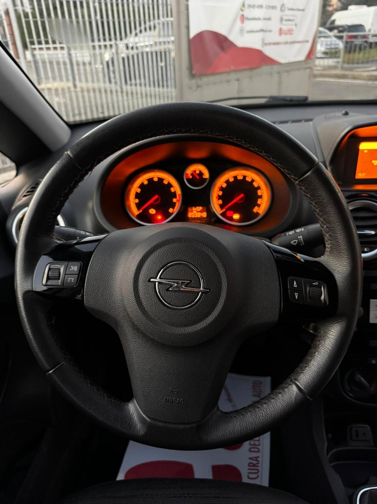 Opel Corsa 1.2 85CV 5 porte GPL-TECH Edition