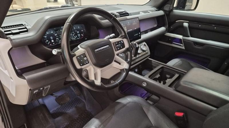 Land Rover Defender Defender 110 3.0D I6 250 CV AWD Auto HSE 7 POSTI