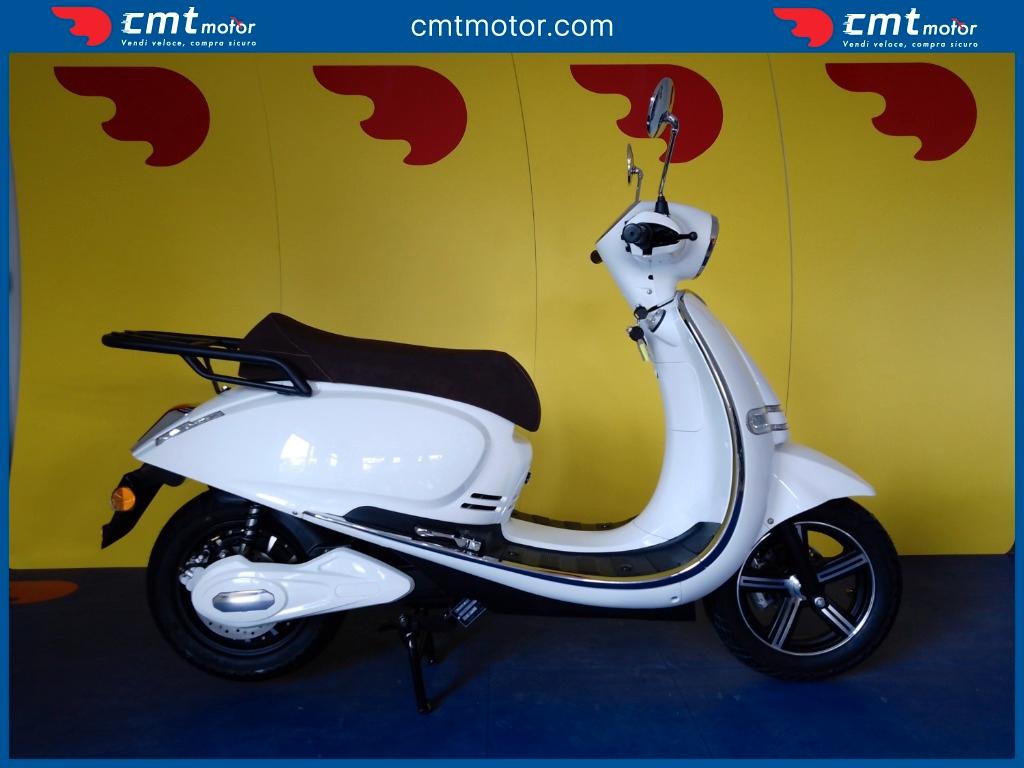 CJR MOTORECO Trinity 5Kw Elettrico - Nuova