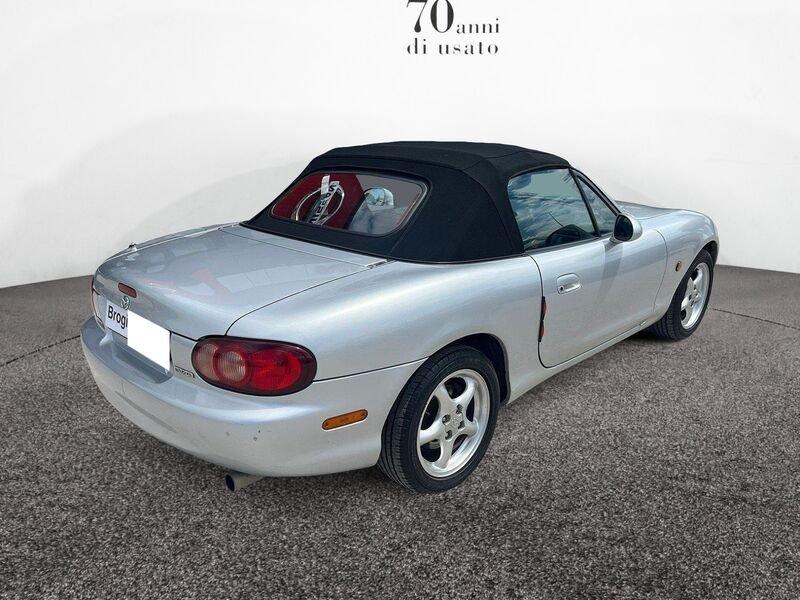 Mazda MX-5 1.6 Passion