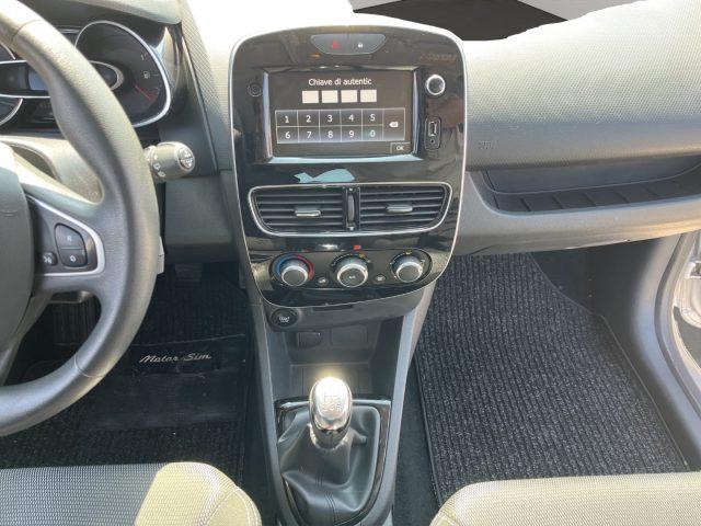 RENAULT Clio 75Cv 12 V Moschino life TCE