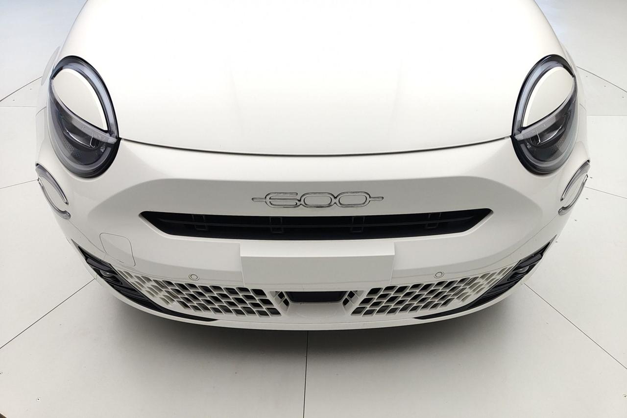 FIAT 600 IV 2023 600 1.2 MHEV 110CV DCT LA PRIMA