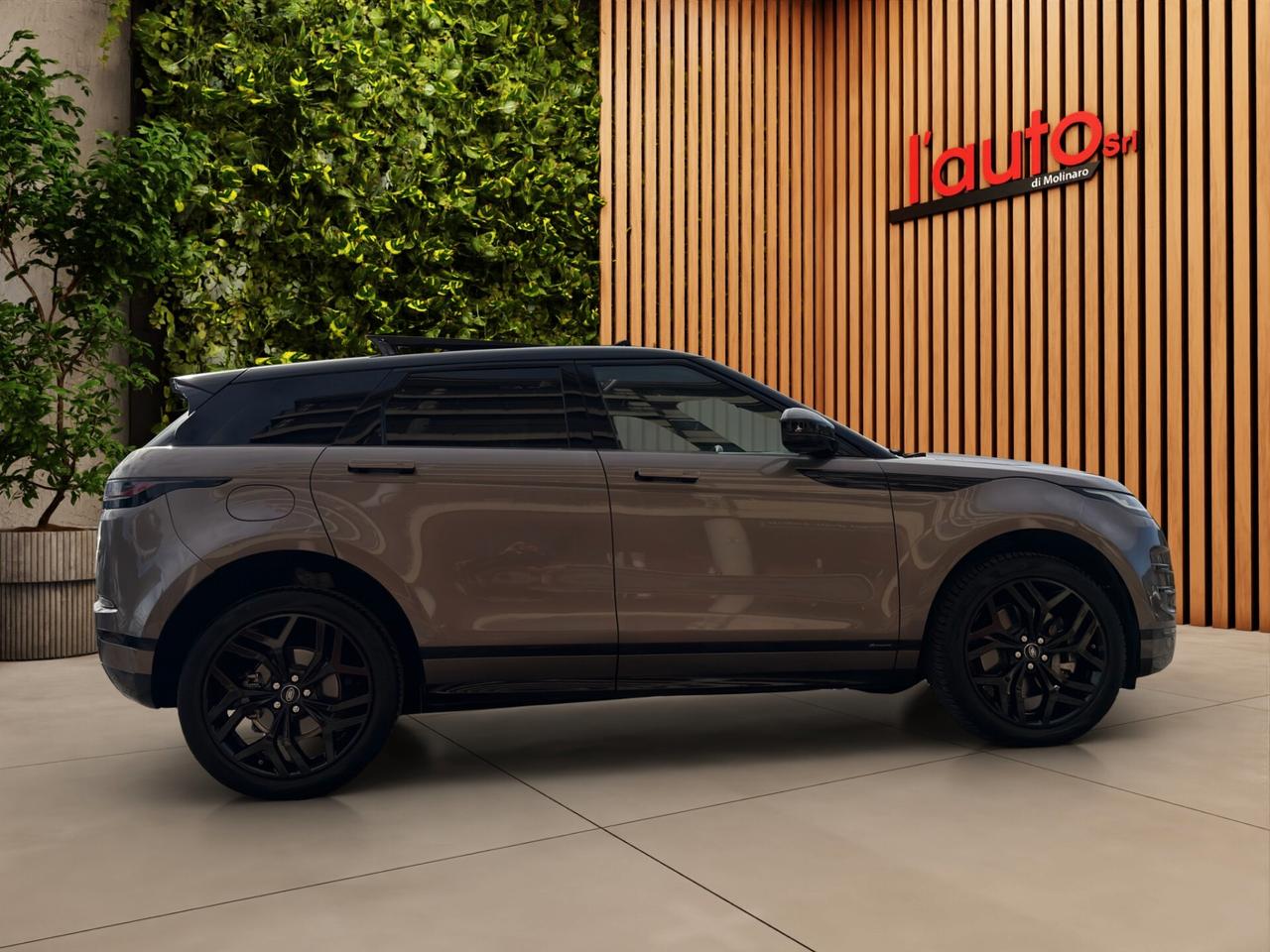 Land Rover Range Evoque 2.0D I4 180 CV AWD Auto R-Dynamic HSE