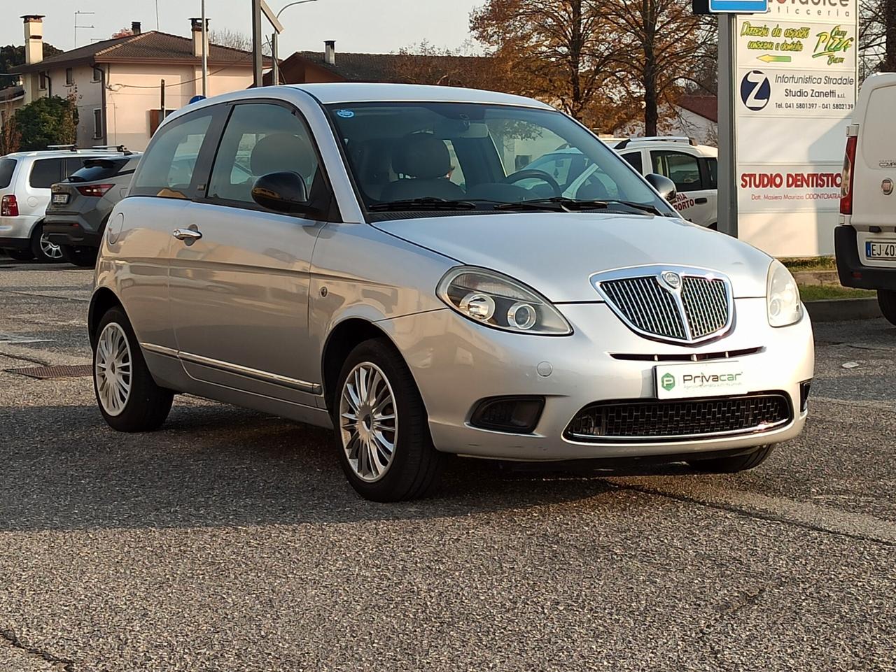 Lancia Ypsilon 1.2 69 CV Diva