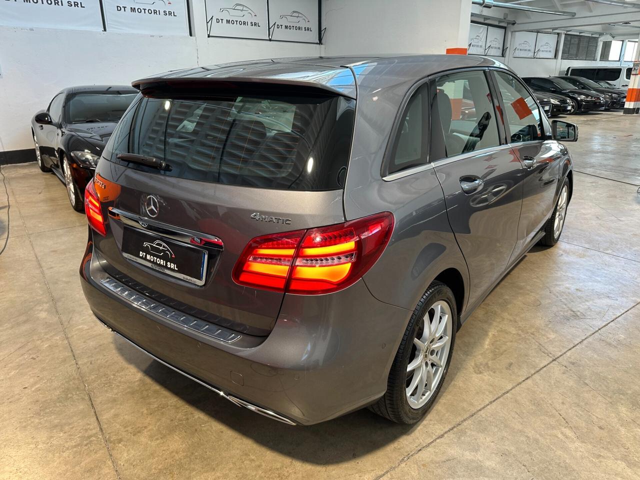 Mercedes-benz B 200 d Automatic 4Matic Sport - UNICO PROP. NAVI COMMAND