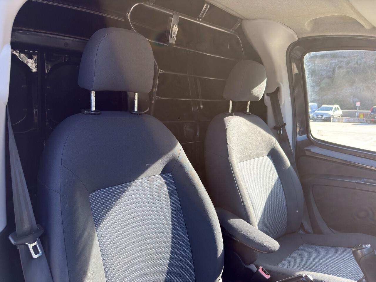 PEUGEOT BIPPER / FIAT FIORINO 1.3 HDi 75 CAVALLI