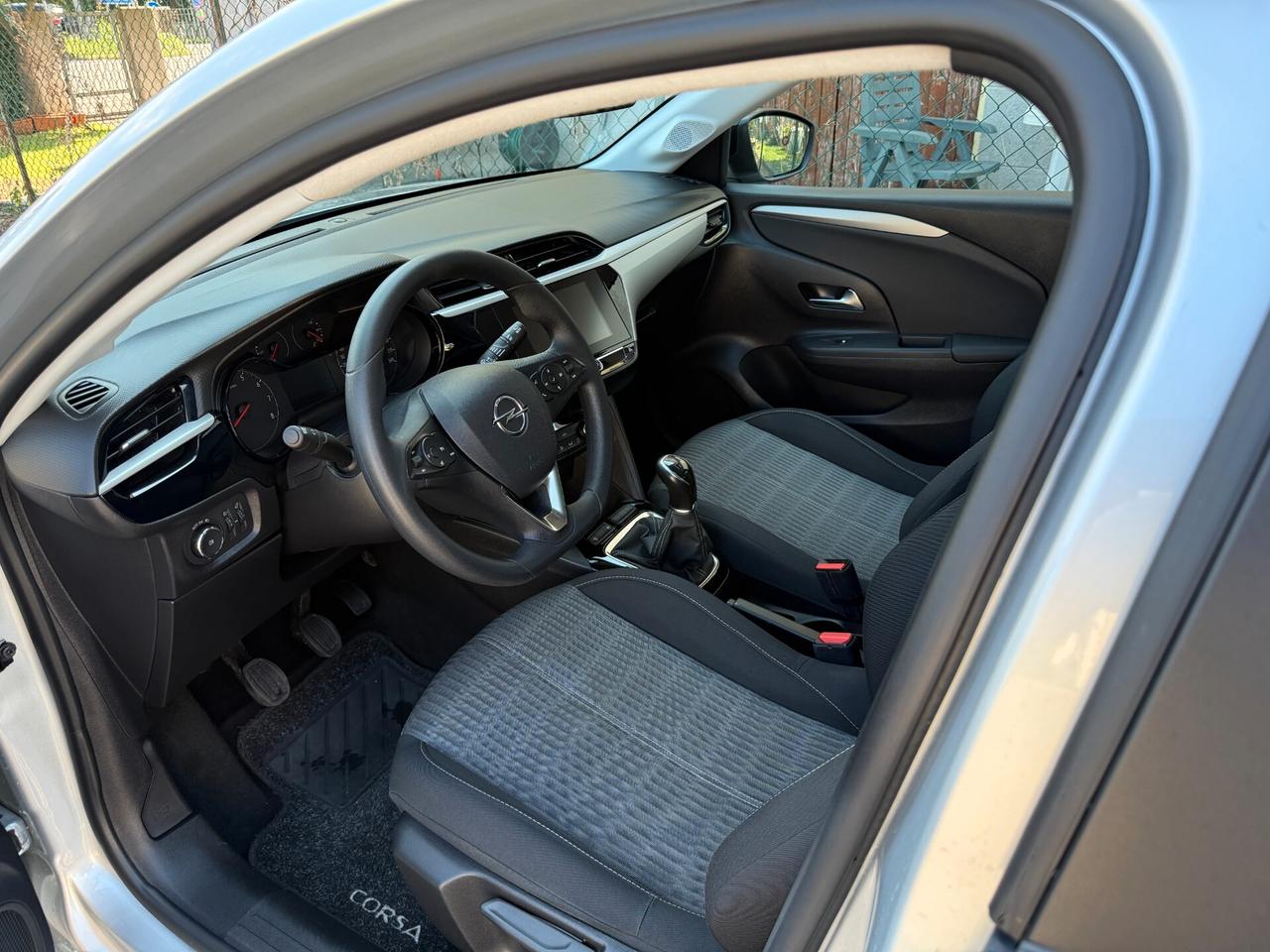 Opel Corsa 1.2 Edition- 2023