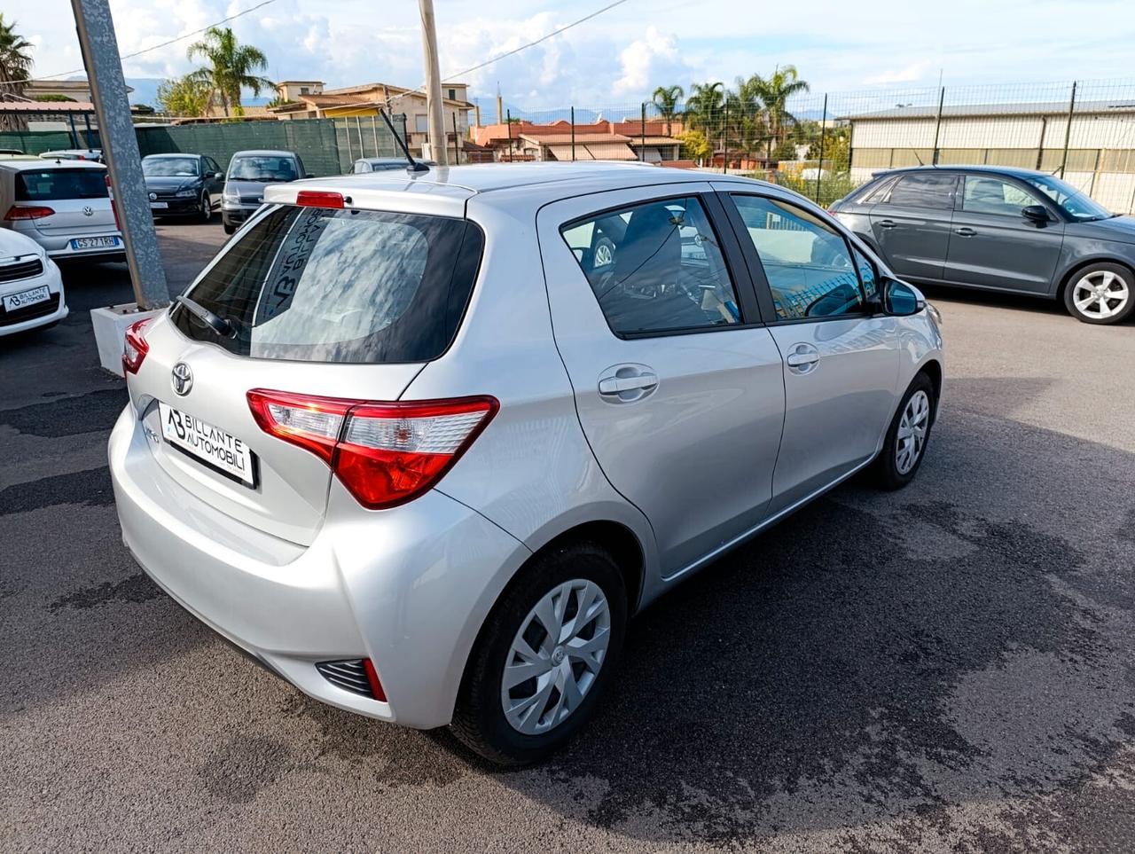 Toyota Yaris 1.0 72 CV 5 porte Active 2018