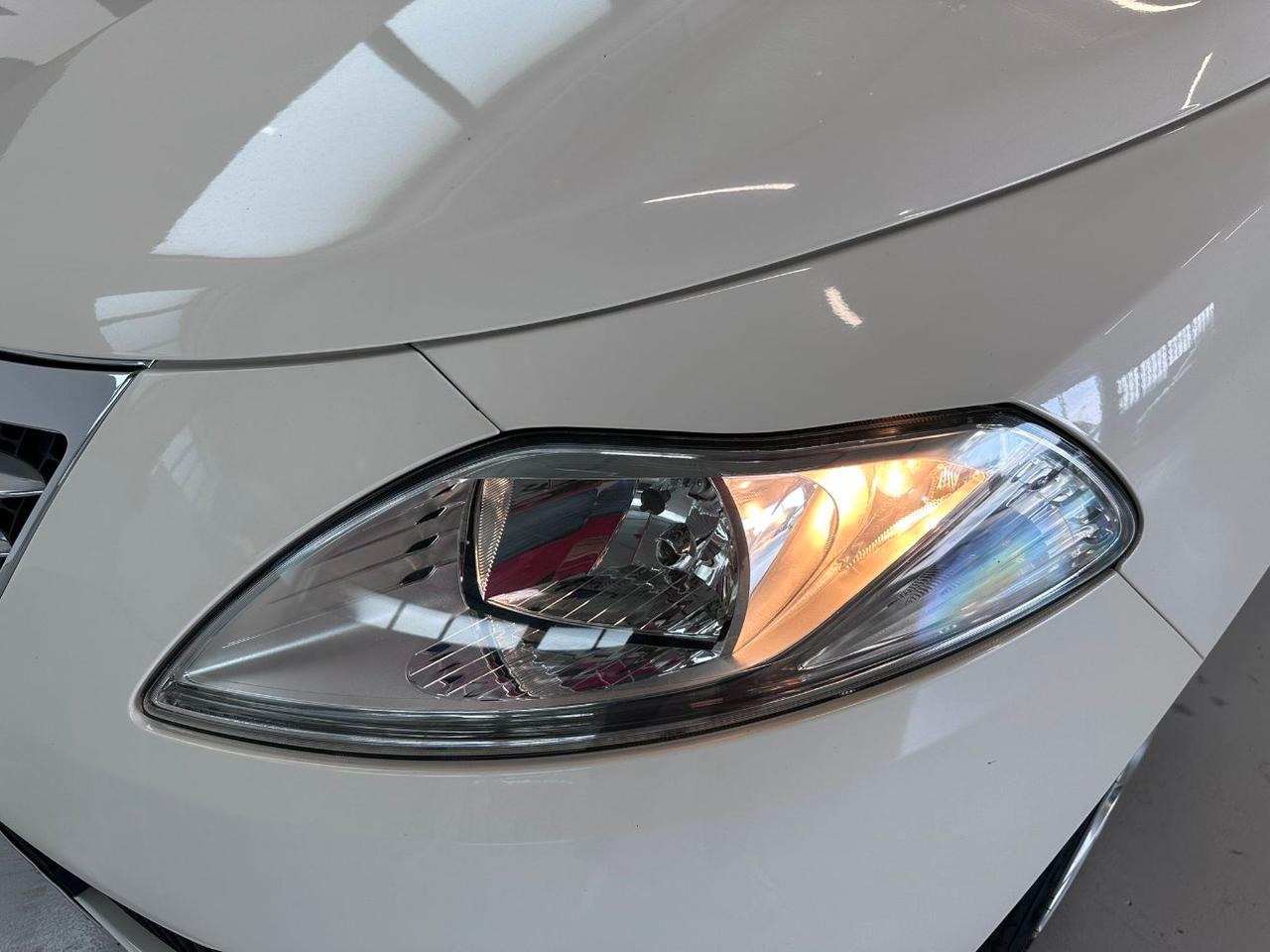 Lancia Ypsilon 5 Porte Ypsilon 1.2 Silver 69cv