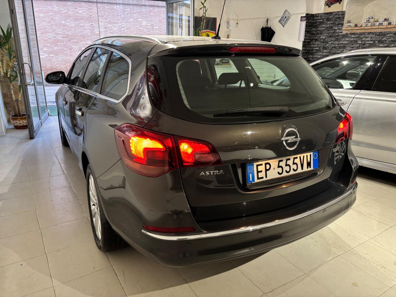 Opel Astra 1.7 CDTI 110CV Sports Tourer Cosmo