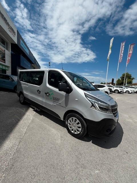 Renault Trafic T27 2.0 dCi 120CV PC-TN Zen 9 POSTI