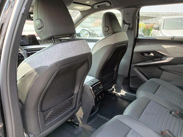 PEUGEOT 5008 Hybrid 145 e-DCS6 GT